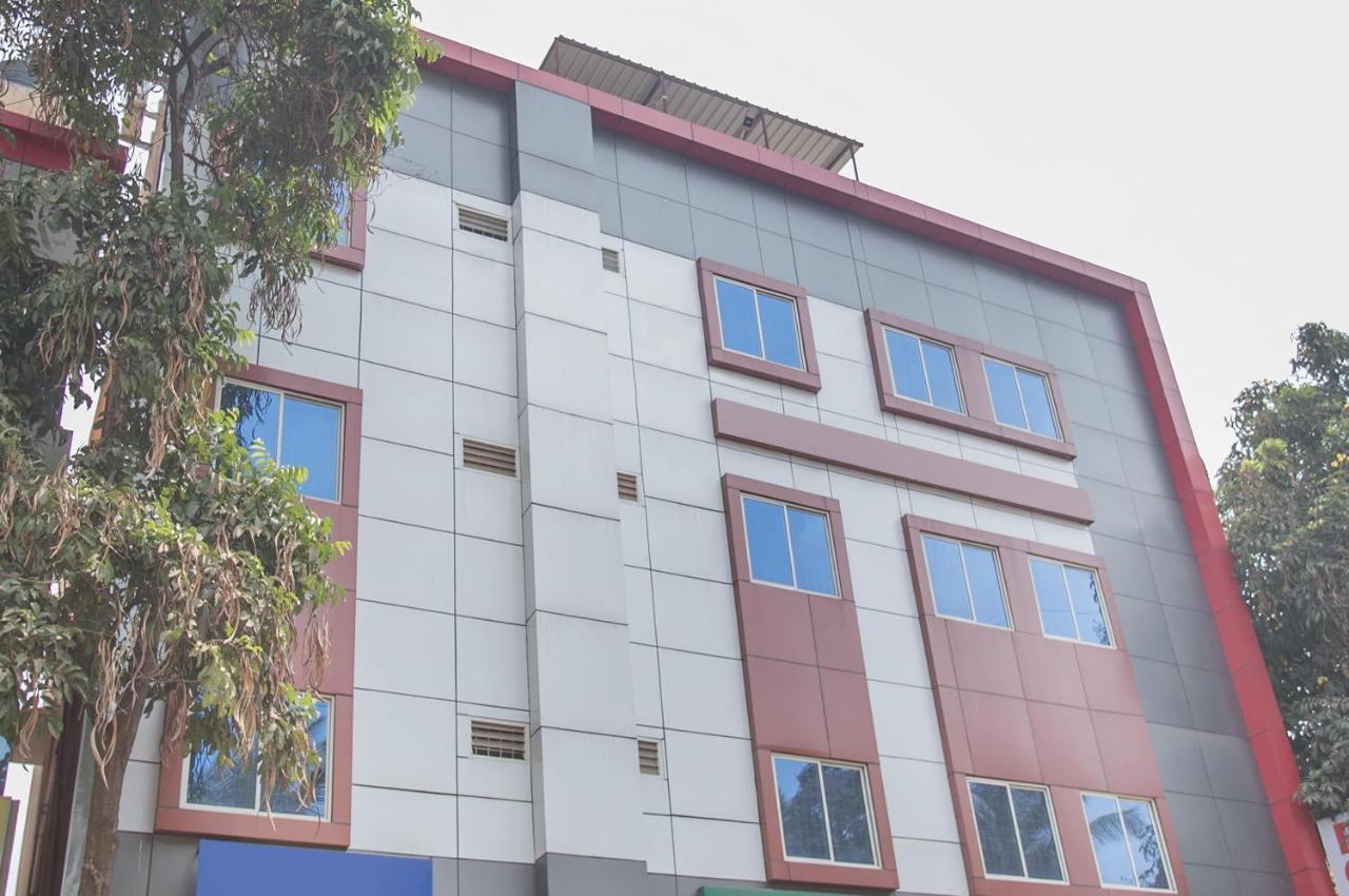 העיר בנגלור Oyo Flagship 77727 Hotel Blue Bell מראה חיצוני תמונה
